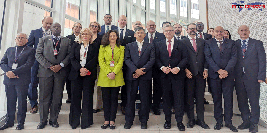 আধুনিক প্রযুক্তির সমন্বয়ে বৈশ্বিক প্রতারণা মোকাবিলার আহ্বান স্বরাষ্ট্রমন্ত্রীর