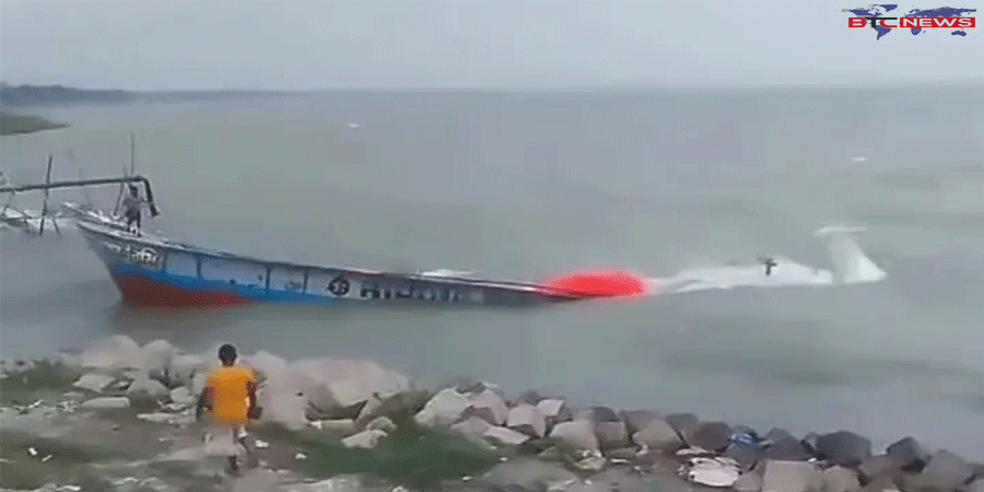 শরীয়তপুরে পদ্মা নদীতে ঝড়ে ডুবে গেল সিমেন্টবাহী ৩ ট্রলার