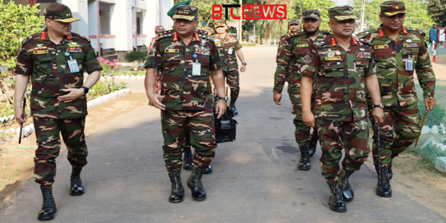 পার্বত্য চট্টগ্রামে সেনা ক্যাম্প পরিদর্শন করলেন সেনাপ্রধান