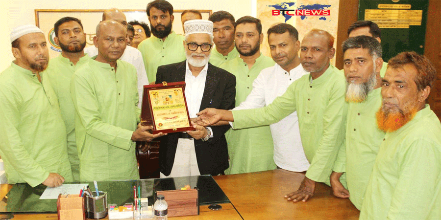 রাজশাহীতে জেলা পরিষদ প্রশাসককে কৃষক দলের শুভেচ্ছা ও অভিনন্দন