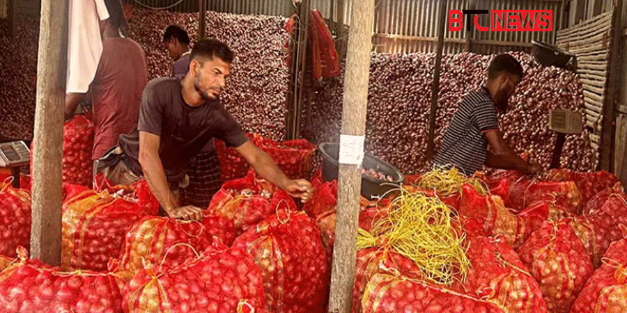 ১ মণ পেঁয়াজ বিক্রি করে মিলছে ১ কেজি গরুর মাংস