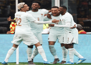 ১০ জন নিয়েও ব্রাজিলকে হারিয়ে দাপট দেখাল ফ্রান্স