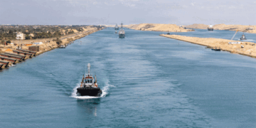 ইরান যুদ্ধে জড়াল হুতিরা, হুমকিতে সুয়েজ খাল?