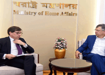 পুলিশের সংস্কার ও সক্ষমতা বৃদ্ধিতে ফ্রান্সের সহযোগিতা চাইলেন স্বরাষ্ট্রমন্ত্রী
