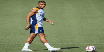 প্রীতি ম্যাচ: এমবাপেকে অধিনায়ক করে ফ্রান্সের দল ঘোষণা