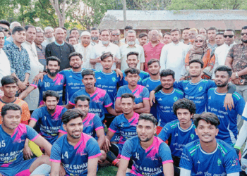 আদমদীঘিতে সাবেক এমপি মরহুম আব্দুল মোমিন তালুকদার স্মৃতি ফুটবল খেলা অনুষ্ঠিত