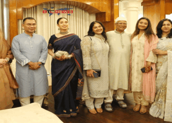 প্রধানমন্ত্রীর সঙ্গে ড. ইউনূসের ঈদ শুভেচ্ছা বিনিময়