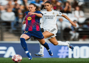 রিয়াল মাদ্রিদকে ৬-২ গোলে বিধ্বস্ত করল বার্সেলোনা