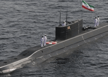 ‘পূর্ণাঙ্গ বিজয়ের আগ পর্যন্ত’ লড়াই চালিয়ে যাওয়ার ঘোষণা ইরানের সামরিক বাহিনীর