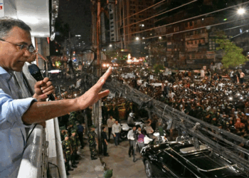 প্রধানমন্ত্রী হওয়ার পর প্রথমবার নয়া পল্টনের কার্যালয়ে তারেক রহমান
