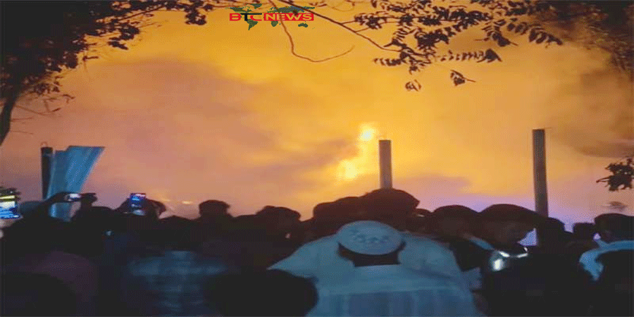 পাকুন্দিয়ায় তুলার গুদামে ভয়াবহ আগুন