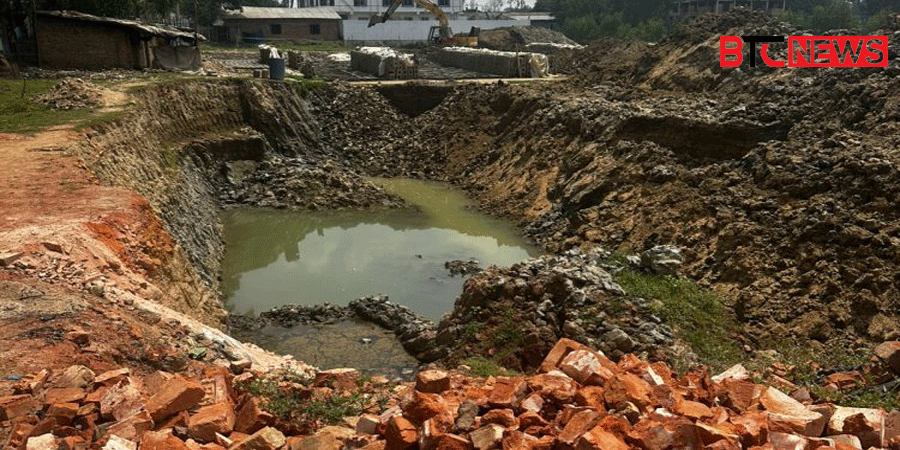 অবৈধভাবে মাটি কাটার দায়ে এইচবিএম ইটভাটাকে জরিমানা!