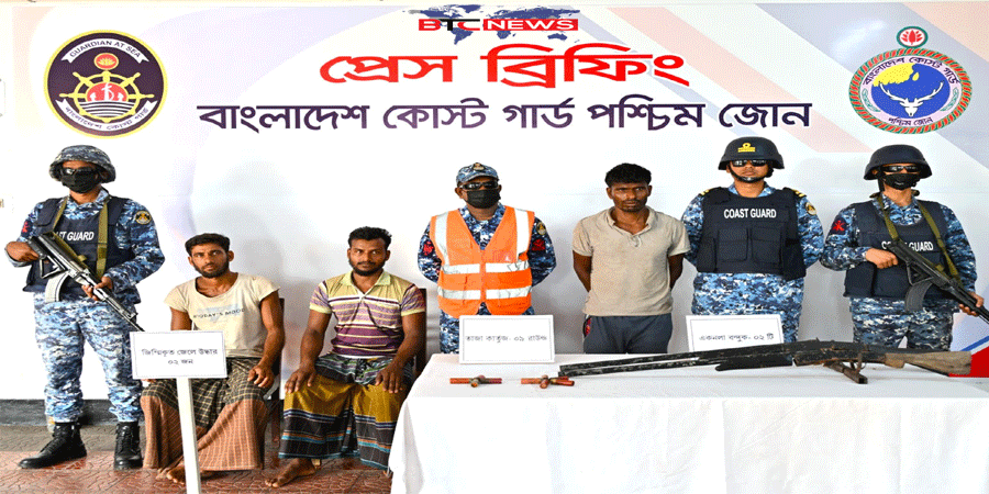 অপারেশন ম্যানগ্রোভ শীল্ড: জিম্মি ২ জেলে উদ্ধার, অস্ত্র ও গোলাবারুদসহ কুখ্যাত ডাকাত আটক-১