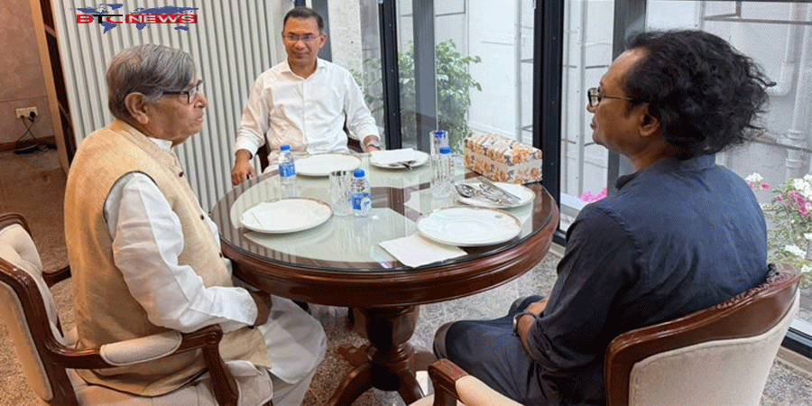 প্রধানমন্ত্রীর সঙ্গে অধ্যাপক আবদুল্লাহ আবু সায়ীদের সাক্ষাৎ