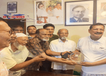 ভুমিমন্ত্রীর সাথে ক্রীড়া সংগঠক ফোরমের সৌজন্য সাক্ষাৎ