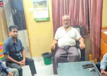 বোমাং রাজপরিবারের রাজপুত্র চ হ্লা প্রু জিমির সাথে গ্রীণ চট্টগ্রাম এ্যালায়েন্সের মতবিনিময়