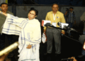 ক্ষমতা ছাড়তে নারাজ মমতা, বললেন, ‘বিজেপি-ইসিআই ১০০ আসন লুট করেছে’