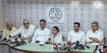হারিনি, পদত্যাগ করব না : মমতা