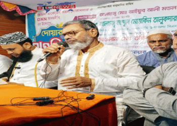 আদমদীঘি মোস্তফা মার্কেটে দোয়া মাহফিল অনুষ্ঠিত