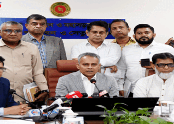 ঈদে গার্মেন্টসগুলো পর্যায়ক্রমে ছুটি দেওয়া হবে : সড়কমন্ত্রী